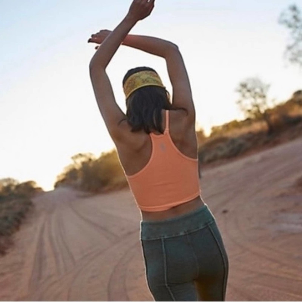 FREE People Cropped Run Tank | Peach Horizon | NWT - Picture 3 of 6